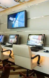 همکار در کافی نت شیفت صبح