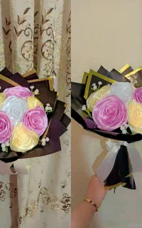دسته گل رزروبانی شیک260