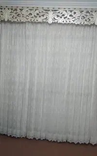 پرده به همراه کتیبه