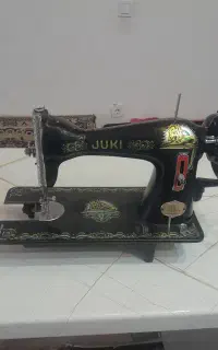 چرخ خیاطی شیرنشان قدیمی