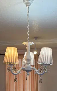 لوستر و دیوار کوب