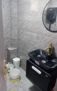 کاشی کار کاشی کاری نصاب سرامیک بازسازی گچکاری