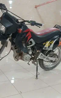تریل 200 جترو