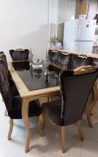 میز غذا خوری ۸ نفره