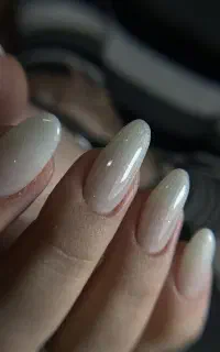 خدمات تخصصی ناخن و اکستنشن مژه