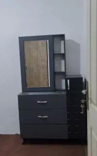 تخت و کمد