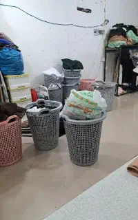 تعدادی وسط کار و  چرخکار خیلی ماهر خانم نیازمندیم