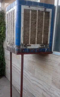 کولر آبی سالم با چهارپایه