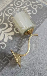 لوستر دیواری سالم