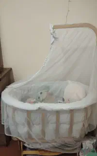 تخت تمام چوب مارک آنجل لند