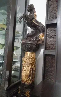 اسب و پایه
