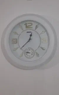 ساعت دو موتوره