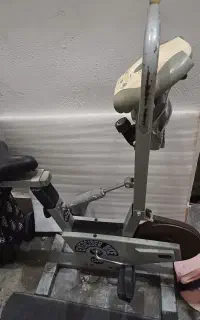 دوچرخه ثابت ورزشی