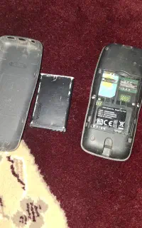 سلام یک گوشی نوکیا بفروش میرسد