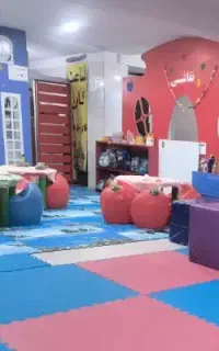کودکستان وپیش دبستانی مهر مادر