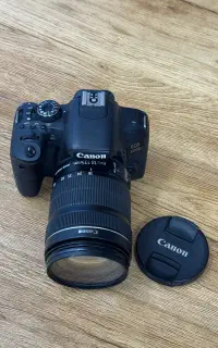 دوربین حرفه ای canon 800d در حد