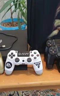 فروش یک دستگاه ps4 pro