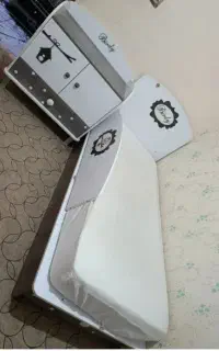 تخت خواب