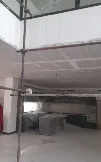 کار گر نقاش ساختمان روز مزد