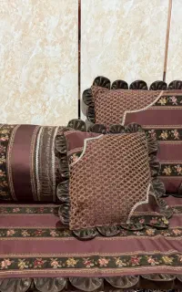 بالش و کناره