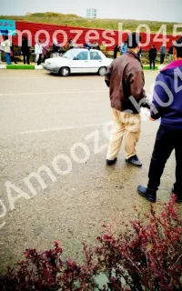 مربی خصوصی رانندگی برای (آزمون شهری) خودرو کلاجه