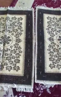 دوعدد قالیچه