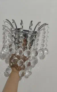 دیوارکوب کریستالی در حد نو