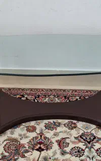 میز عسلی و تابلو قرآنی
