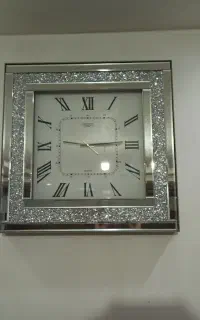 ساعت و تابلو