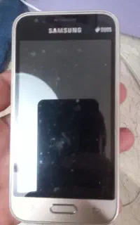 j1 mini سالم
