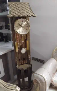 ساعت چوبی ایستاده