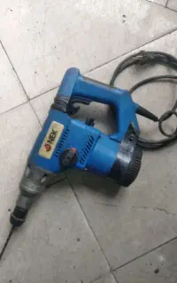دژبر دو سه کاره نیک