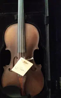 ویولن هافنر آلمان