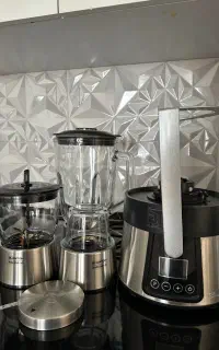 آبمیوه گیری و مخلوط کن چند کاره
