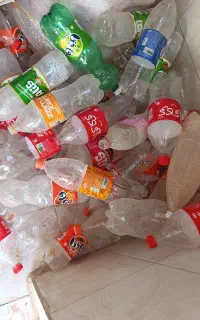 بطری نوشابه و دوغ