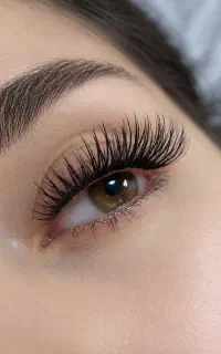کاشت مژه ، آفر ویژه برای جذب مشتری جدید+آموزش