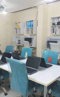 همکار واحد مالی و کاراموز دوره حسابداری