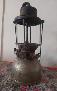 چراغ زنبوری پترومکس