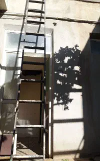 نردبان اهنی زخیم