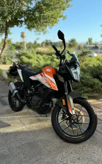 کی تی ام ادونچر ۲۵۰