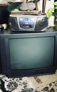 تلوزیون ۲۱ اینچ