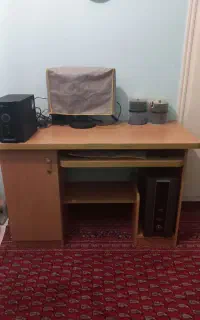 میز کامپیوتر