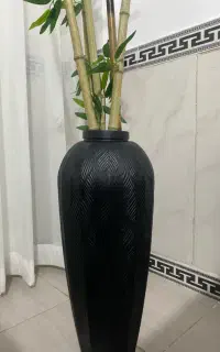 گل و گلدان