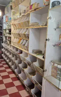 قفسه عطاری