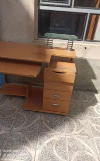 میز کامپیوتر