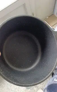 بازیسازی تابه و قابلمه مثل روز اول با قیمت مناسب