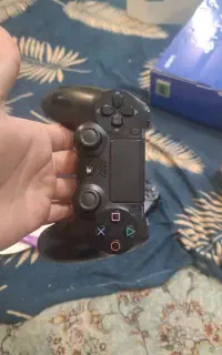 دسته اصلی ps4 کاملا سالم