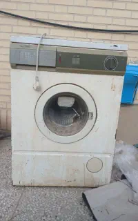 ماشین لباس شویی