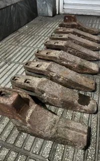 ناخون لودر کوماتسو کاترپیلار ال جی دلتا