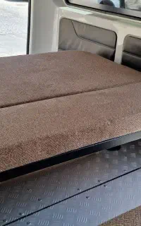 صندلی تخت شو  تاشو  ایندروز  ون کاروان